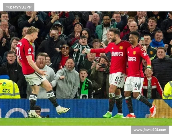 回顾曼联时期弗兰技惊四座的经典比赛与历史瞬间解析全景呈现魅力 回顾曼联时期弗兰技惊四座的经典比赛与历史瞬间解析全景呈现魅力